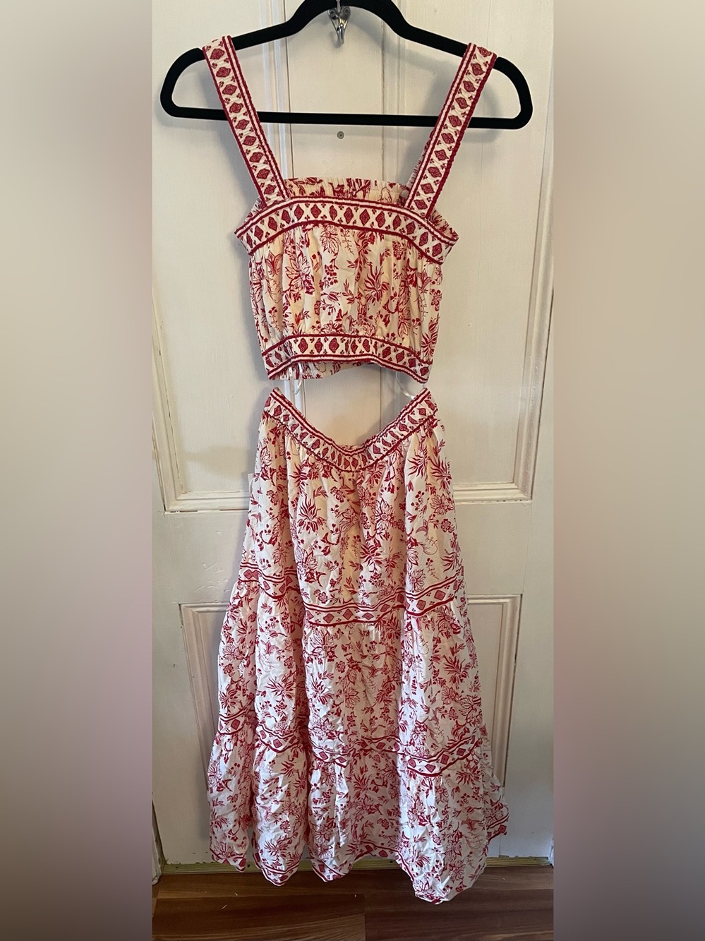Red Floral Maxi Skirt - Two-Piece Set - Picture 5 of 5